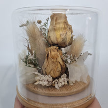 Load image into Gallery viewer, Dried flower Glass Domes