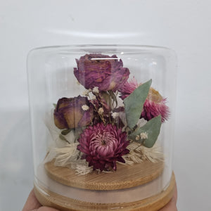 Dried flower Glass Domes